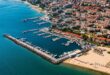 Въздушна фотография на Свети Влас 2026 в 4K: яхтеното пристанище Марина Диневи и плажовете от дрон.